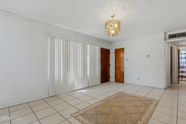 $145,000 | 7863 Laura Way, El Paso, TX 79915