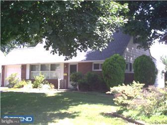 74 Long Loop Road Levittown, PA 19056 - Photo 1 of 2 Gallery Image 1
