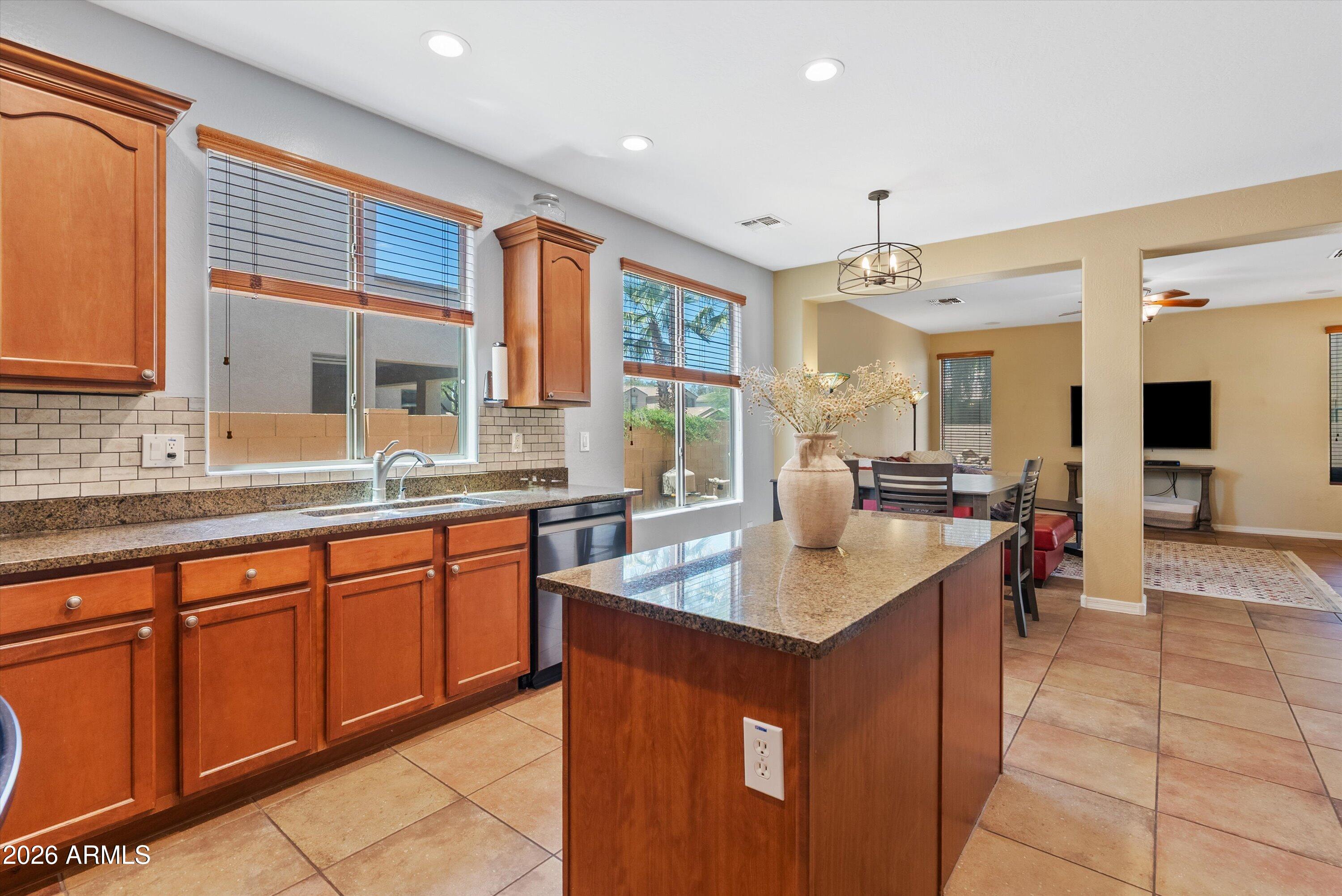 4430 East Blue Sage Road Gilbert, AZ 85297 - Photo 20 of 49 15-DSC02724