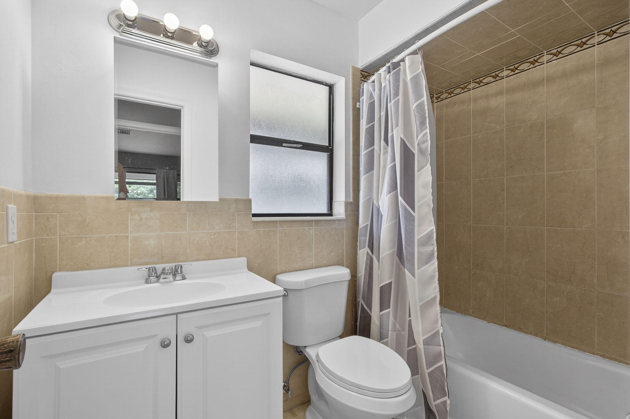 4661 Perth Road West Palm Beach, FL 33415 - Photo 18 of 33 24-web-or-mls-BS1A3659