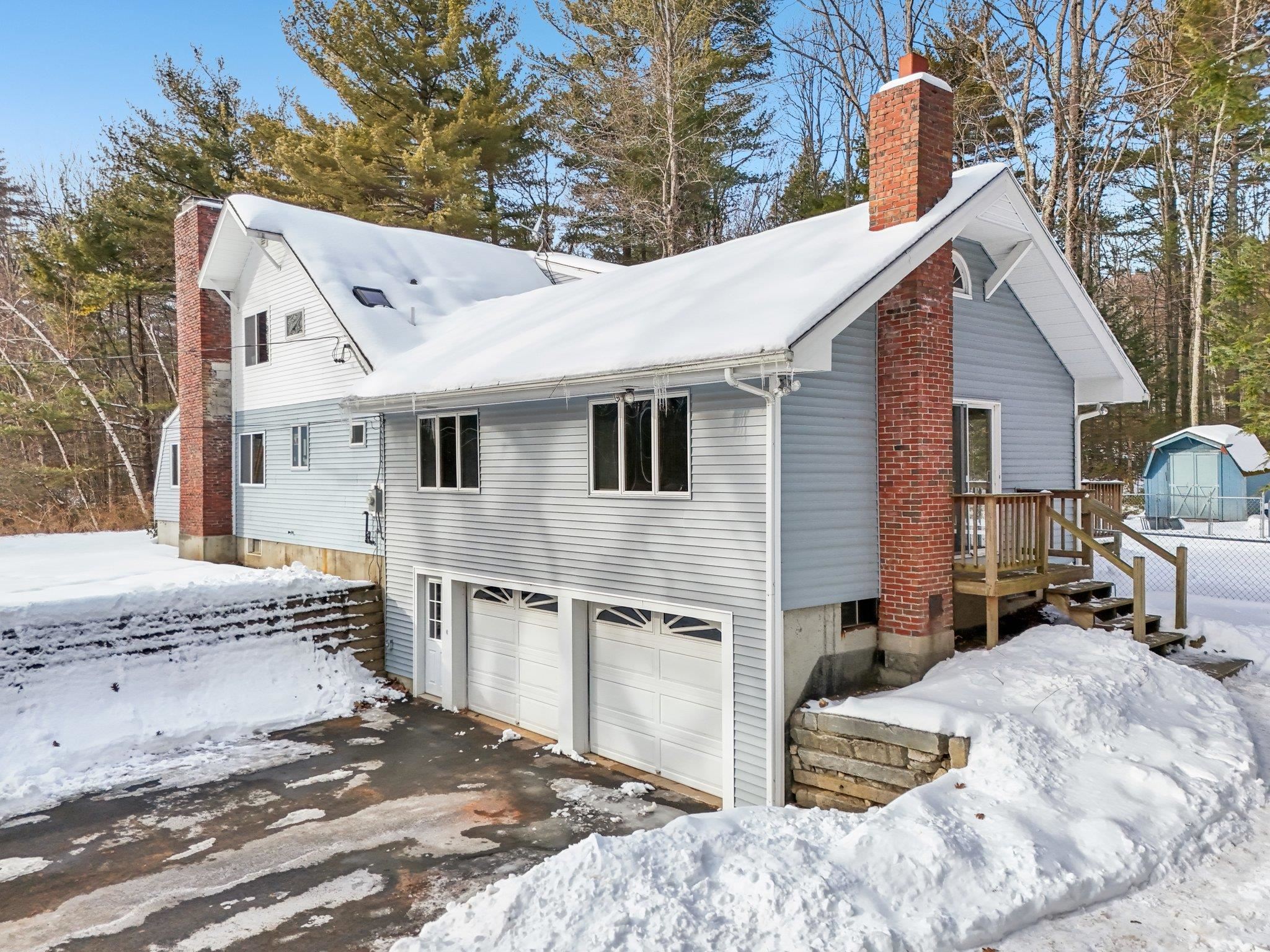 935 Back Mountain Road Goffstown, NH 03045 - Photo 1 of 44