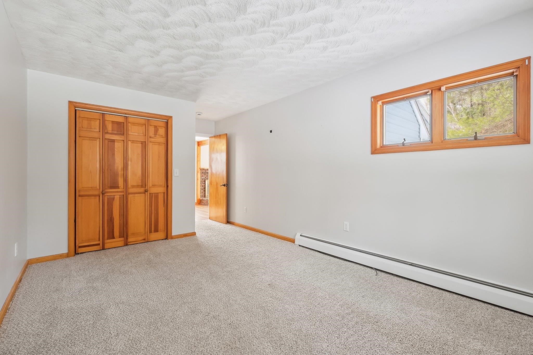 935 Back Mountain Road Goffstown, NH 03045 - Photo 14 of 44