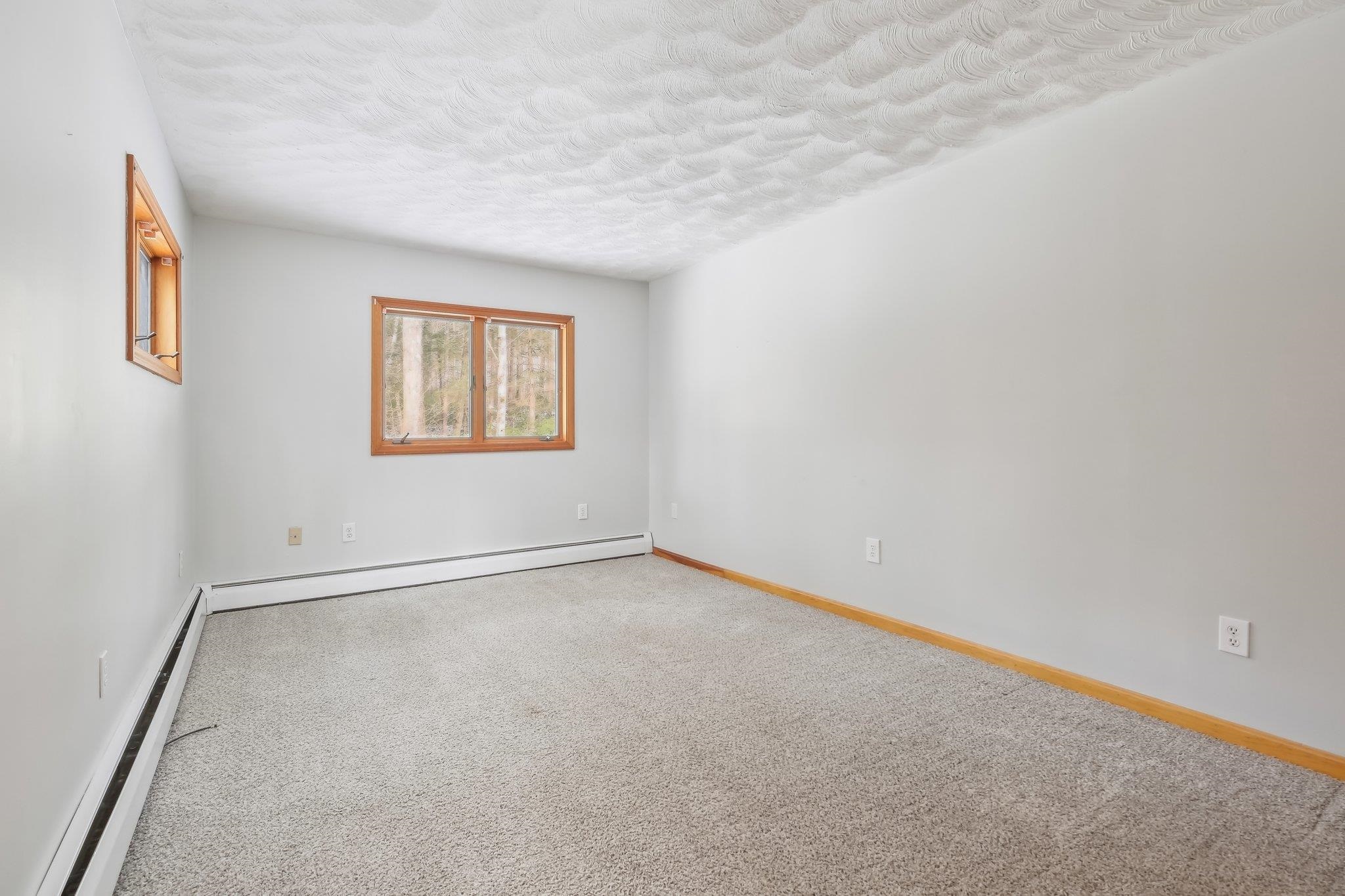 935 Back Mountain Road Goffstown, NH 03045 - Photo 15 of 44