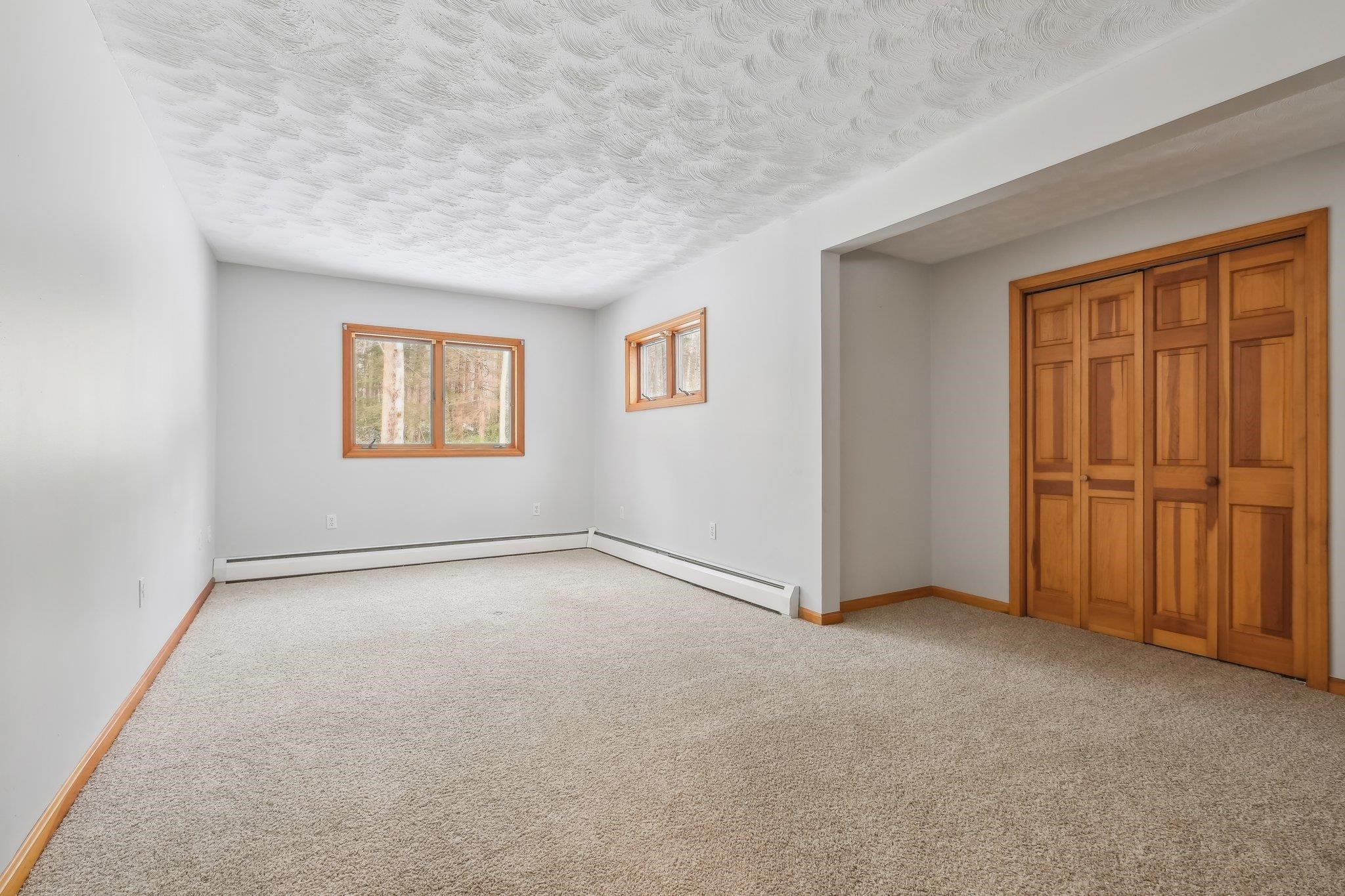 935 Back Mountain Road Goffstown, NH 03045 - Photo 18 of 44