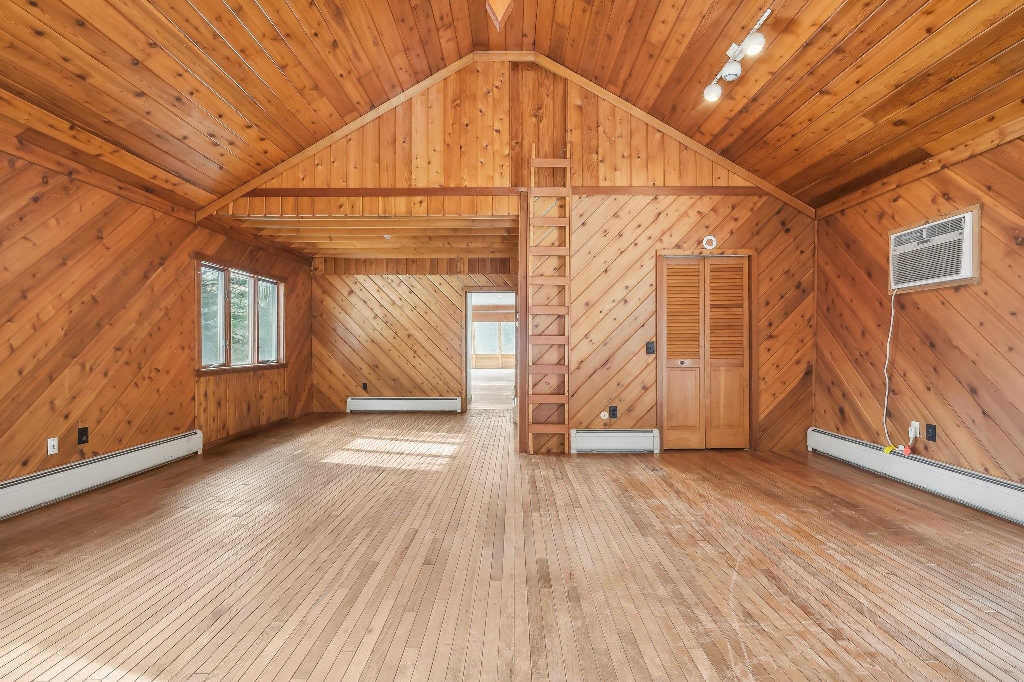 935 Back Mountain Road Goffstown, NH 03045 - Photo 2 of 44