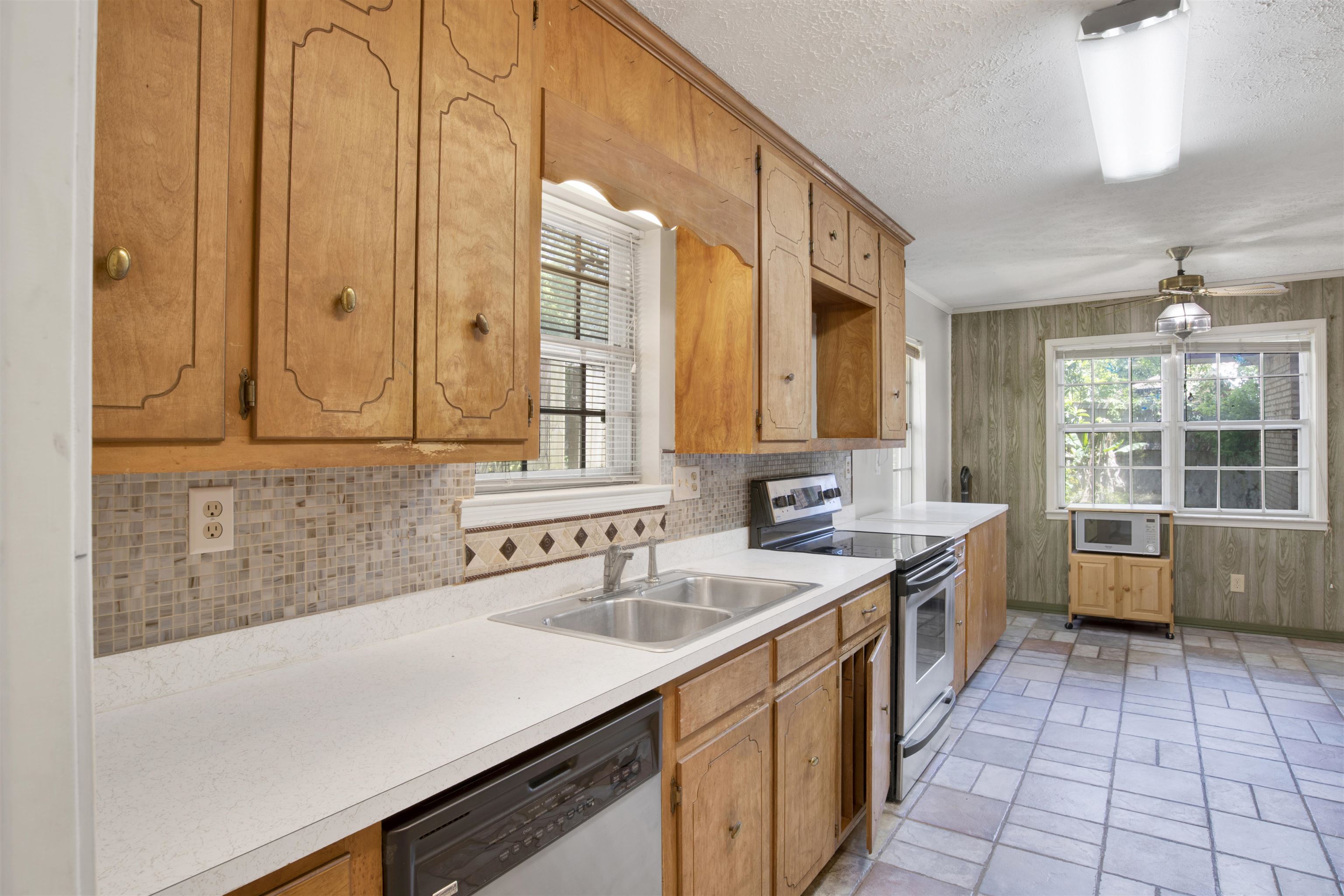 109 Paige Circle Daphne, AL 36526 - Photo 18 of 46 Kitchen