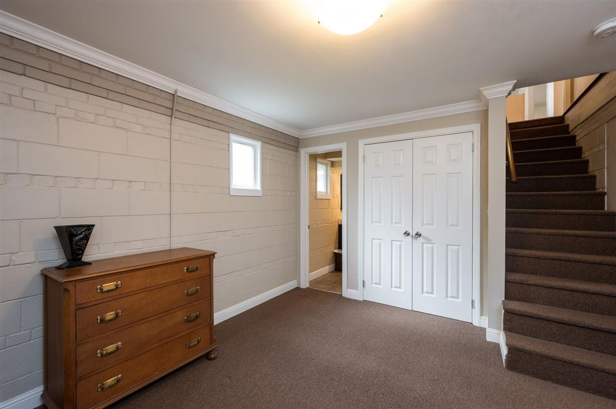 3405 Dell Drive Raleigh, NC 27609 - Photo 23 of 30 Photo 23