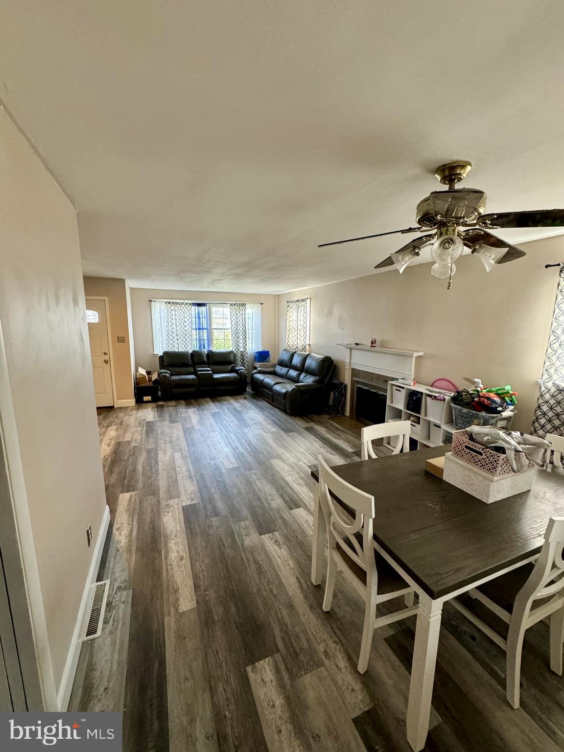 3214 Batesfield Road Harrisburg, PA 17109 - Photo 6 of 19 Gallery Image 6