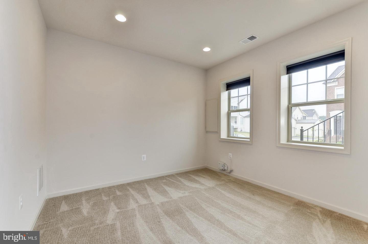 13226 Deer Highlands Way Silver Spring, MD 20906 - Photo 30 of 41