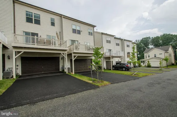 $3,450 | 13226 Deer Highlands Way, Silver Spring, MD 20906