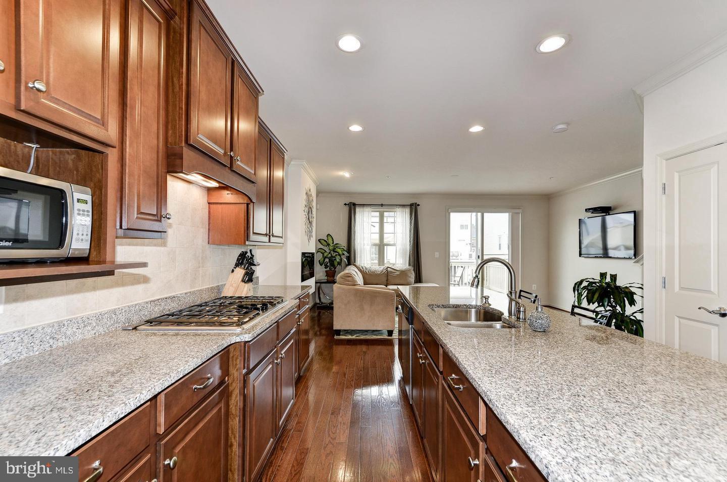 13226 Deer Highlands Way Silver Spring, MD 20906 - Photo 9 of 41