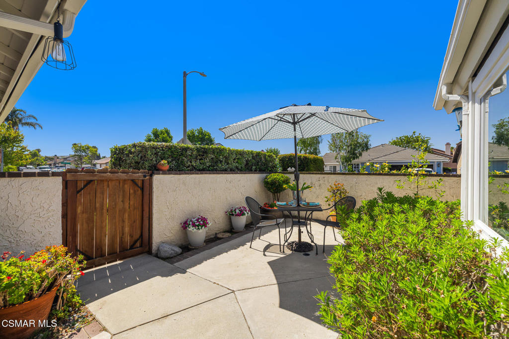 4507 North Ashtree Street Moorpark, CA 93021 - Photo 6 of 36