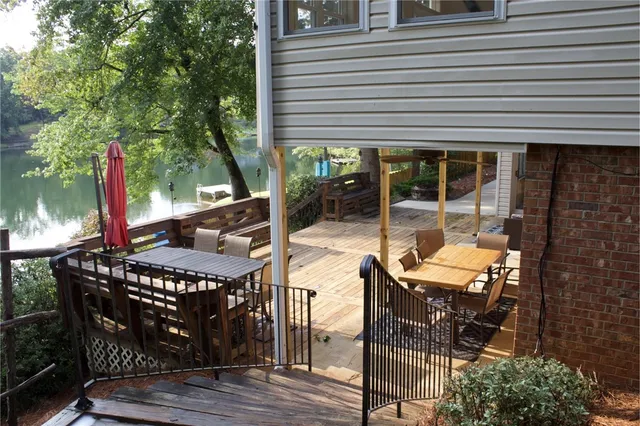 $699,900 | 633 State Rd S-37-577, Salem, SC 29676