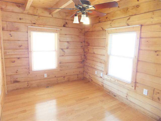 145 Hickory Cove Road Seneca, SC 29672 - Photo 6 of 25