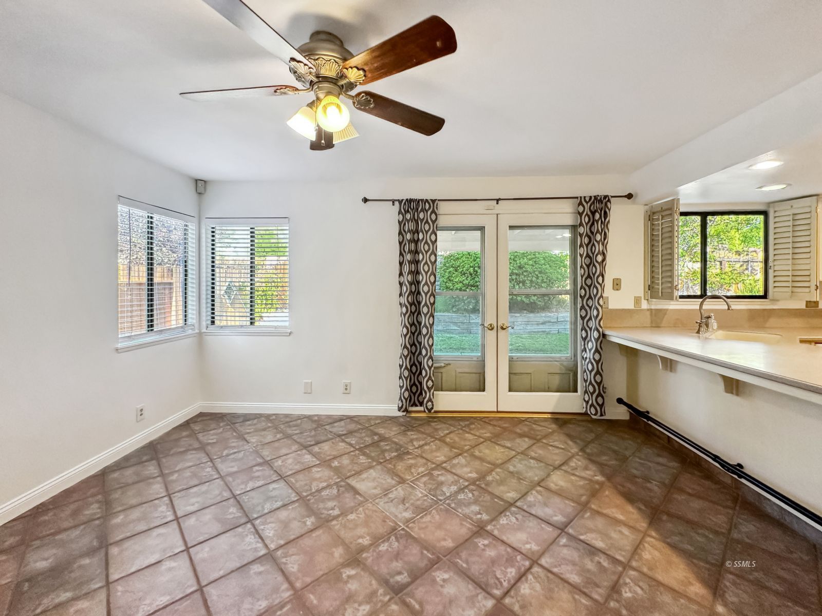 971 Jefferson Street Ridgecrest, CA 93555 - Photo 9 of 32