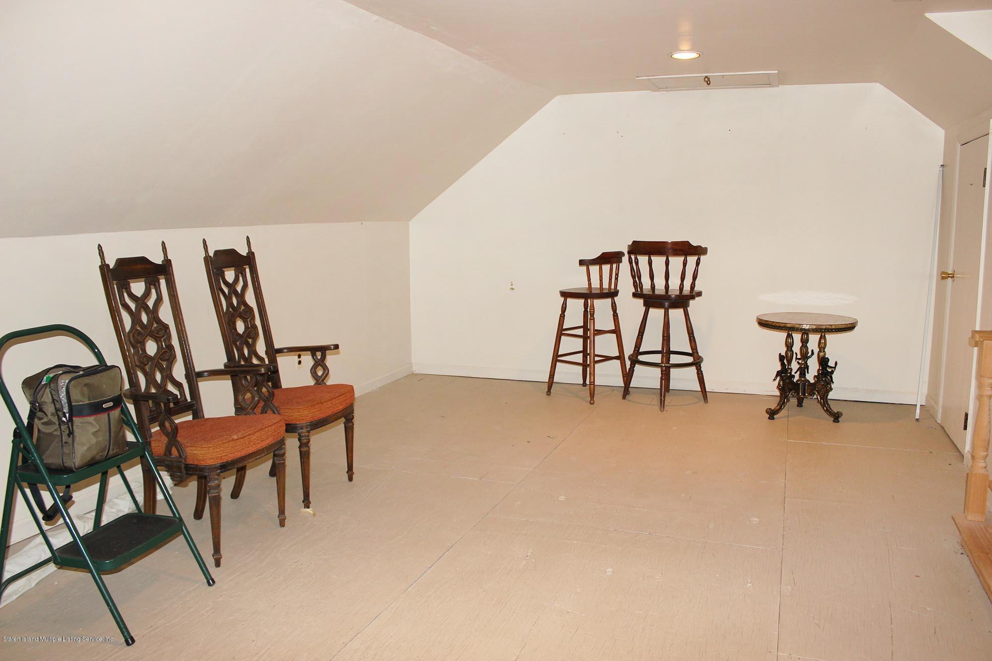 101 Radcliff Road Staten Island, NY 10305 - Photo 16 of 24 18 bonus room