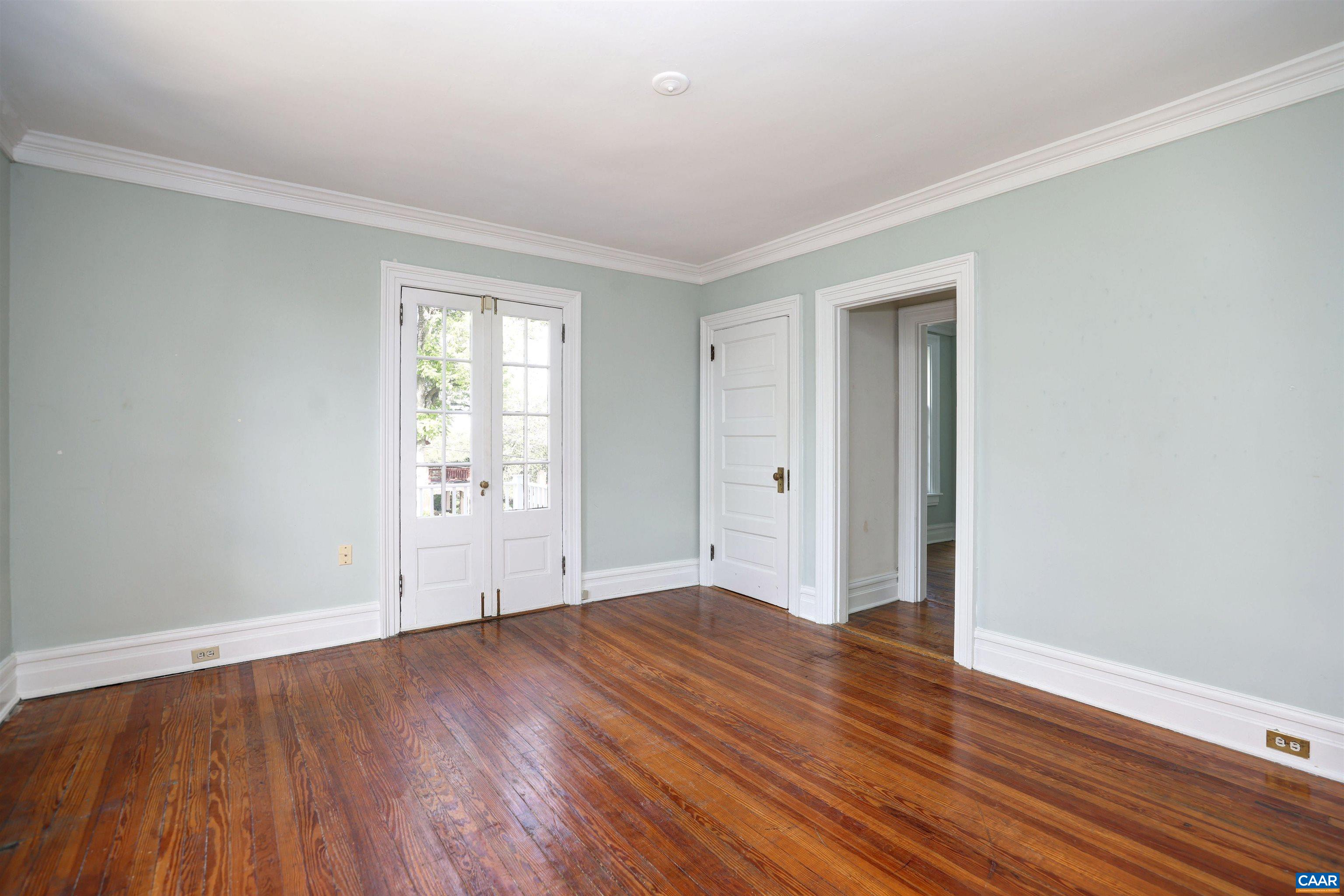 616 Rugby Road Charlottesville, VA 22903 - Photo 23 of 42 Gallery Image 23