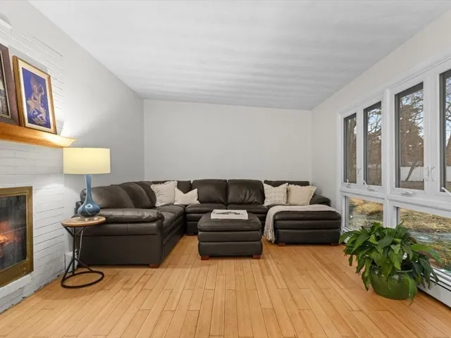 $599,900 | 15 Rosslare Road, Framingham, MA 01701