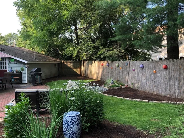 $599,900 | 15 Rosslare Road, Framingham, MA 01701