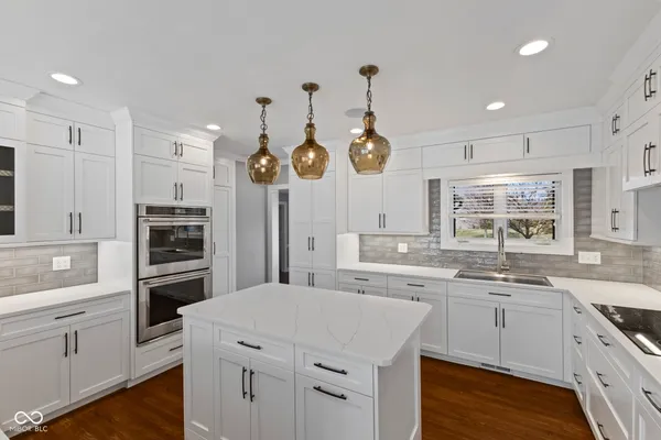$825,000 | 5715 Winterwind Lane, Indianapolis, IN 46237