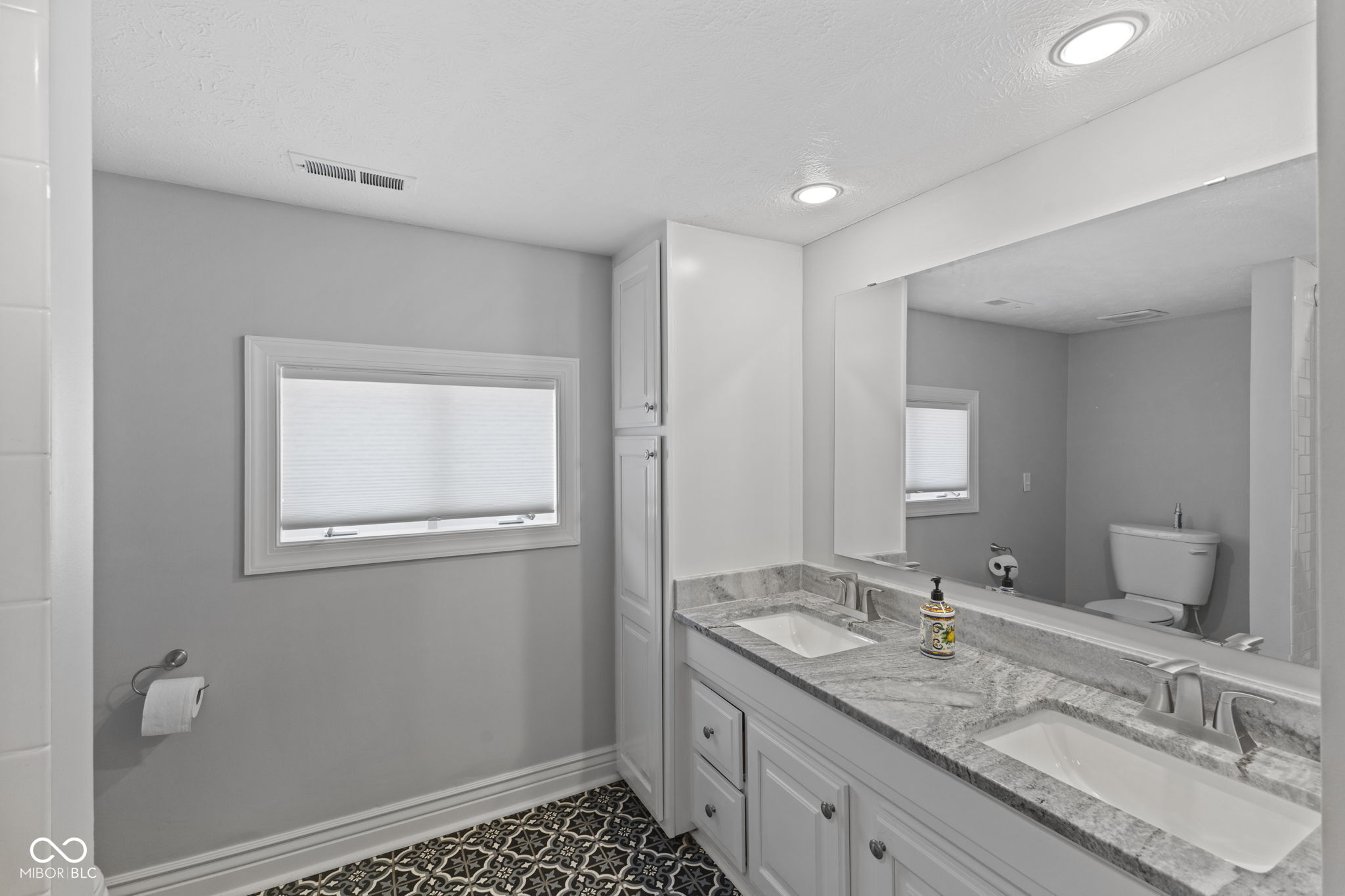 5715 Winterwind Lane Indianapolis, IN 46237 - Photo 48 of 54