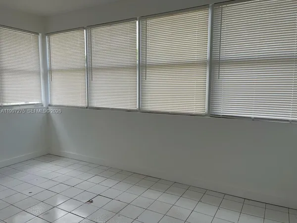 $2,200 | 5800 Taylor Street, Unit 2, Hollywood, FL 33021