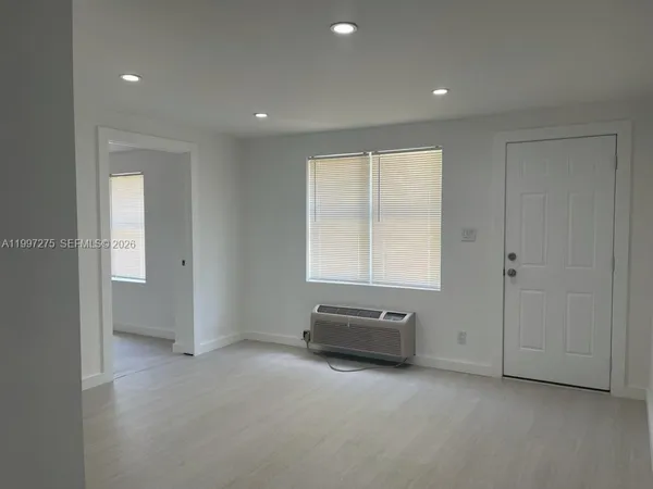 $2,200 | 5800 Taylor Street, Unit 2, Hollywood, FL 33021