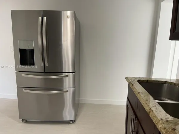 $2,200 | 5800 Taylor Street, Unit 2, Hollywood, FL 33021