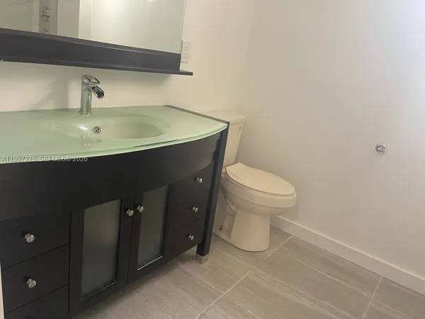 $2,200 | 5800 Taylor Street, Unit 2, Hollywood, FL 33021