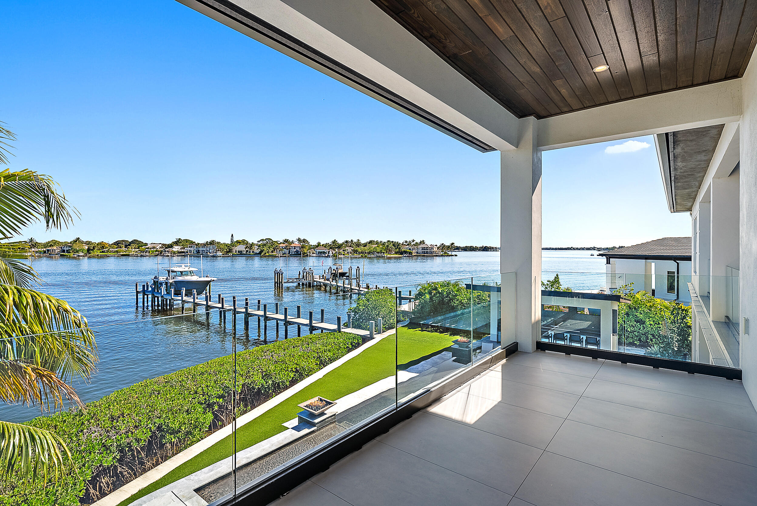 9 Bamboo Lane Jupiter, FL 33458 - Photo 22 of 46 Primary Balcony