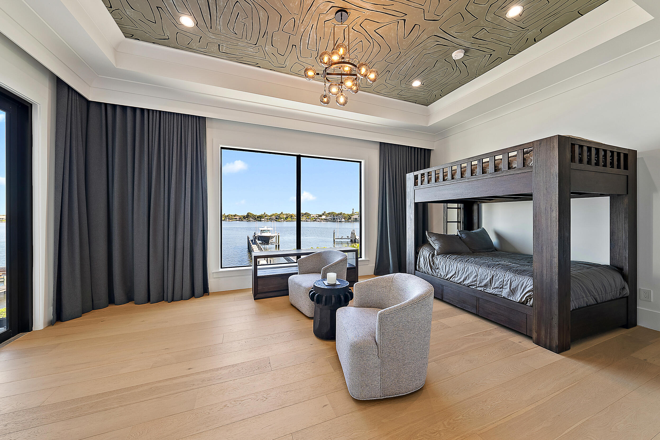 9 Bamboo Lane Jupiter, FL 33458 - Photo 27 of 46 Guest Bedroom