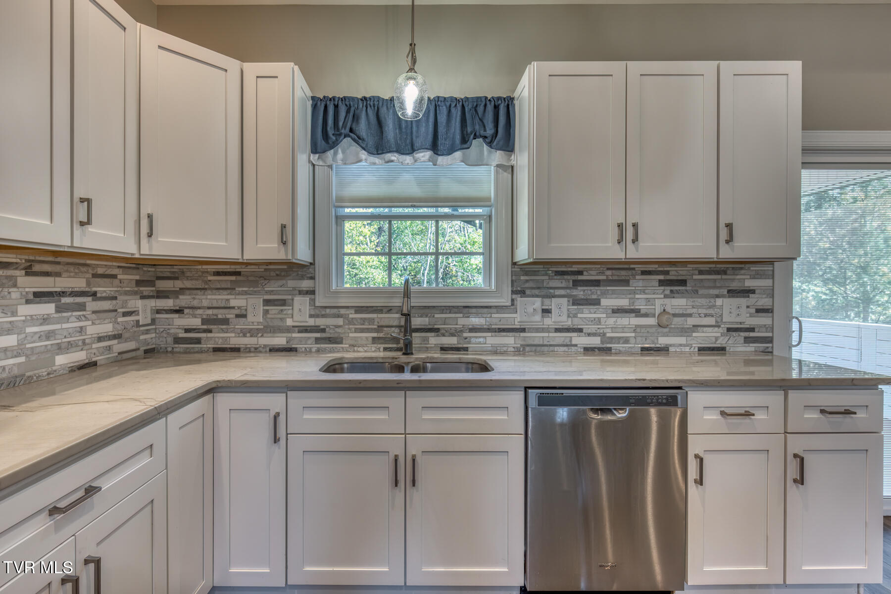 168 County Farm Road Jonesborough, TN 37659 - Photo 17 of 45 168 County Farm Rd-16