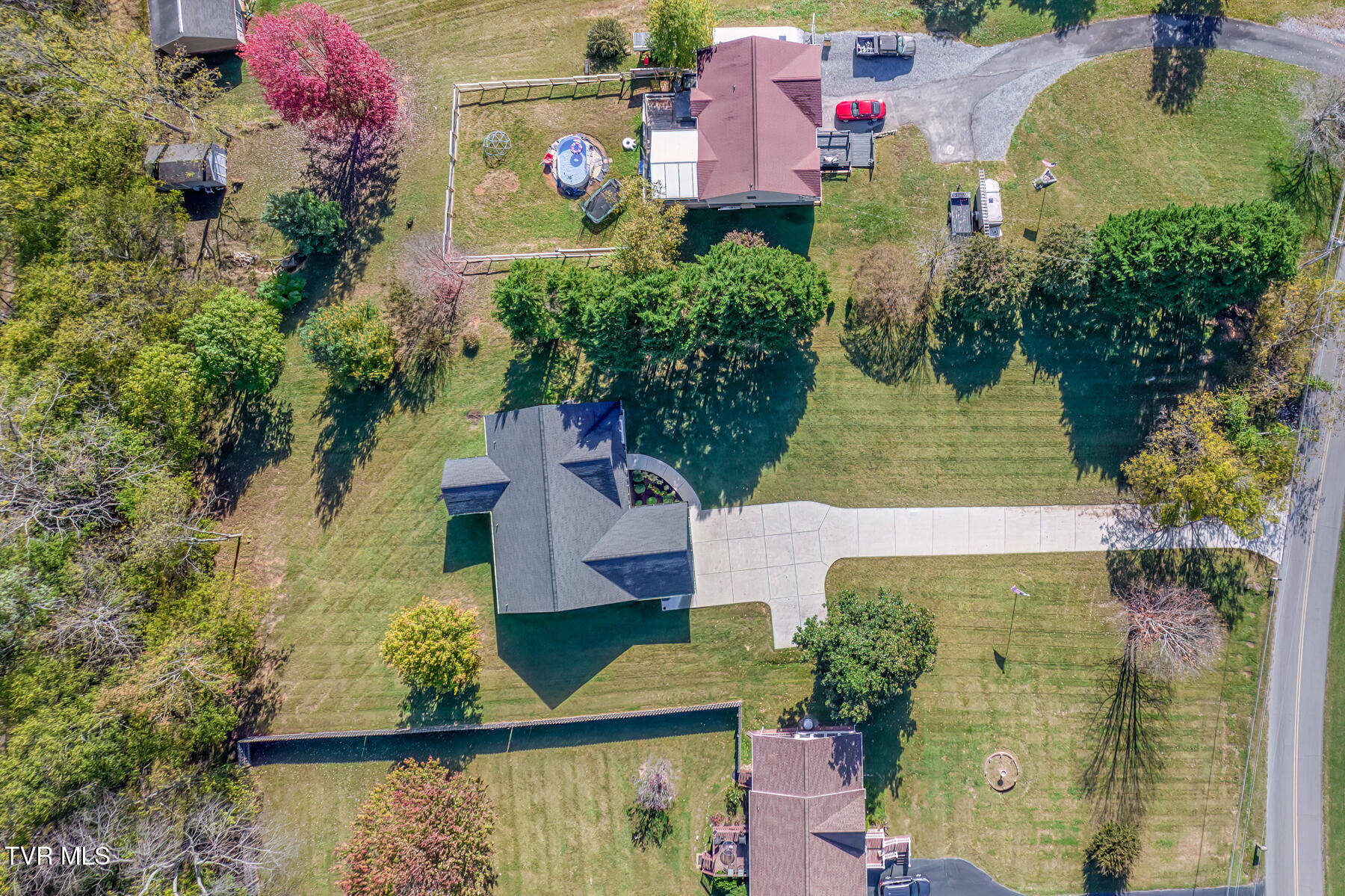 168 County Farm Road Jonesborough, TN 37659 - Photo 3 of 45 168 County Farm Rd-3