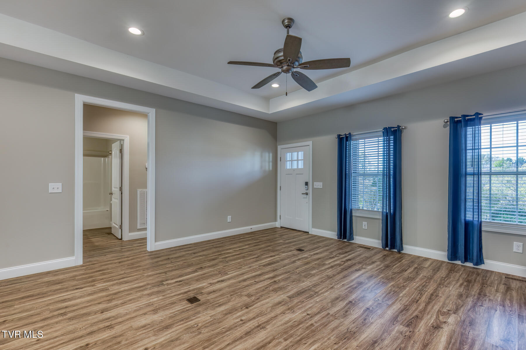 168 County Farm Road Jonesborough, TN 37659 - Photo 6 of 45 168 County Farm Rd-10