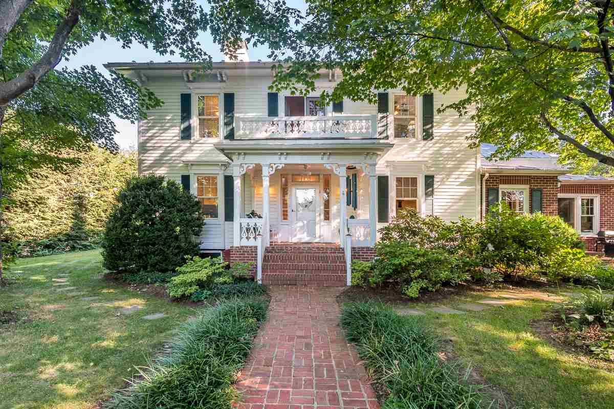 1249 Lyndhurst Road Waynesboro, VA 22980 - Photo 3 of 50 Gallery Image 3