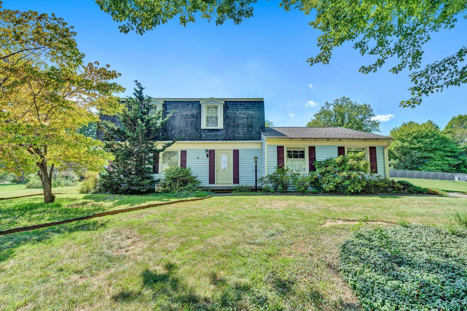 805 Farmington Road Hardy, VA 24101 - Photo 1 of 31 01-42dea787db6c4b797966ab04bcc795c9168bf