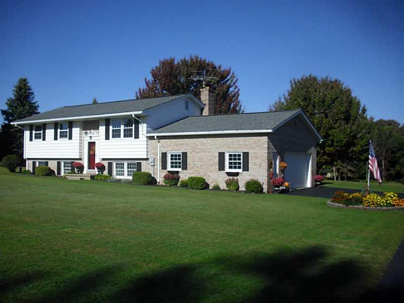 603 Solomon Temple Road Latrobe, PA 15650 - Photo 1 of 16 Exterior Front.