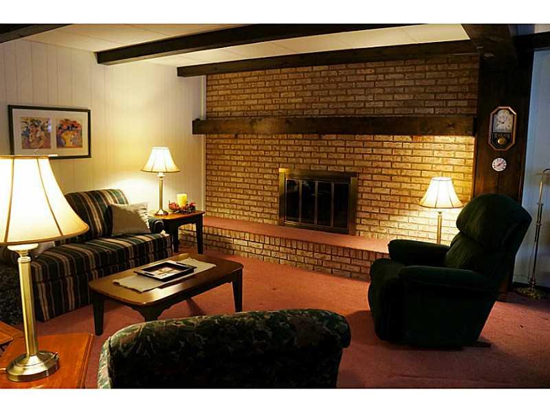603 Solomon Temple Road Latrobe, PA 15650 - Photo 13 of 16 Family Room.