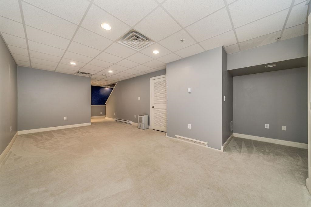 337 Mt Support Road, Unit 202 Lebanon, NH 03766 - Photo 21 of 32