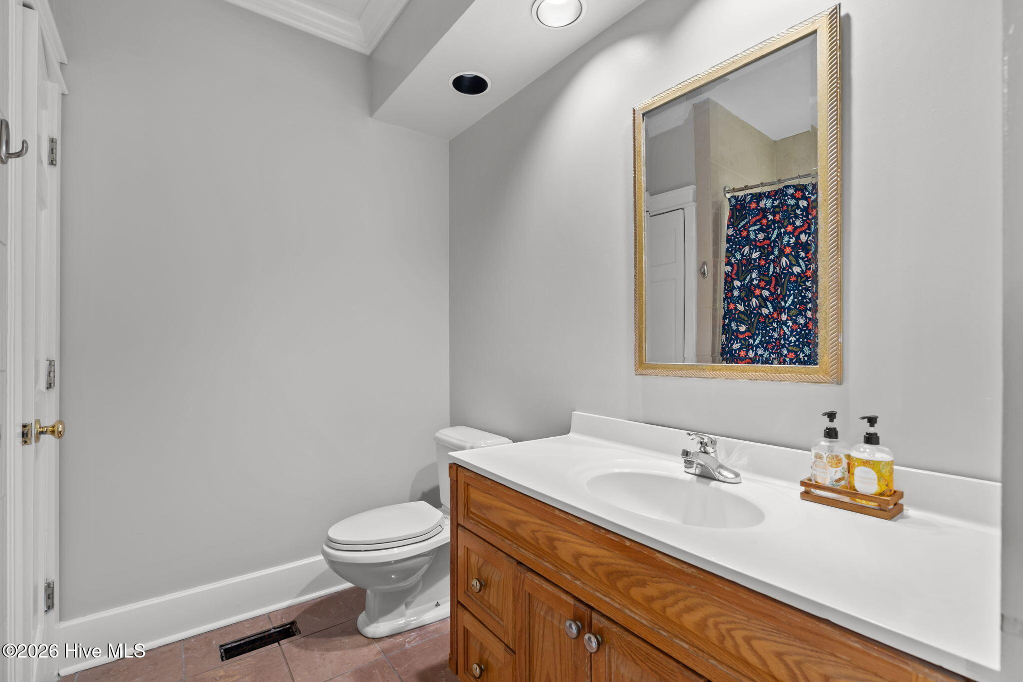 2050 Midland Road Southern Pines, NC 28387 - Photo 7 of 63 Powder Room