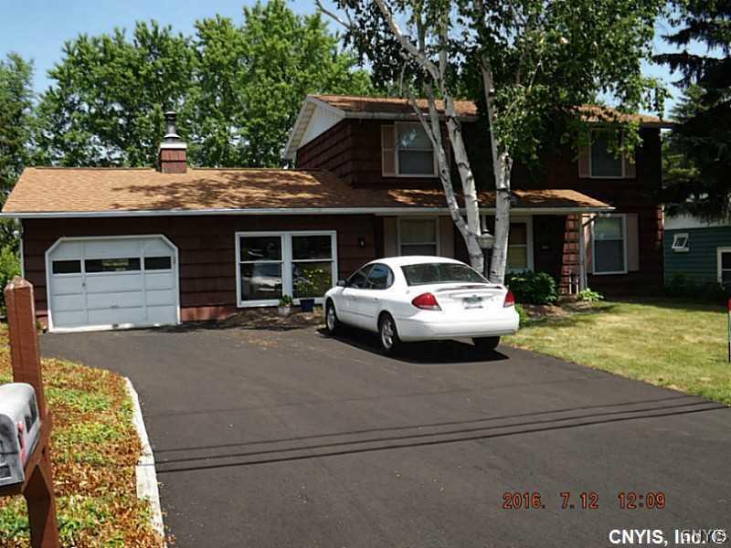 7209 Coventry Road North Manlius, NY 13057 - Photo 1 of 1 Exterior Front.