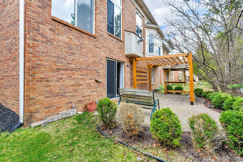 3087 Silverbrook Drive Rochester, MI 48306 - Photo 19 of 22