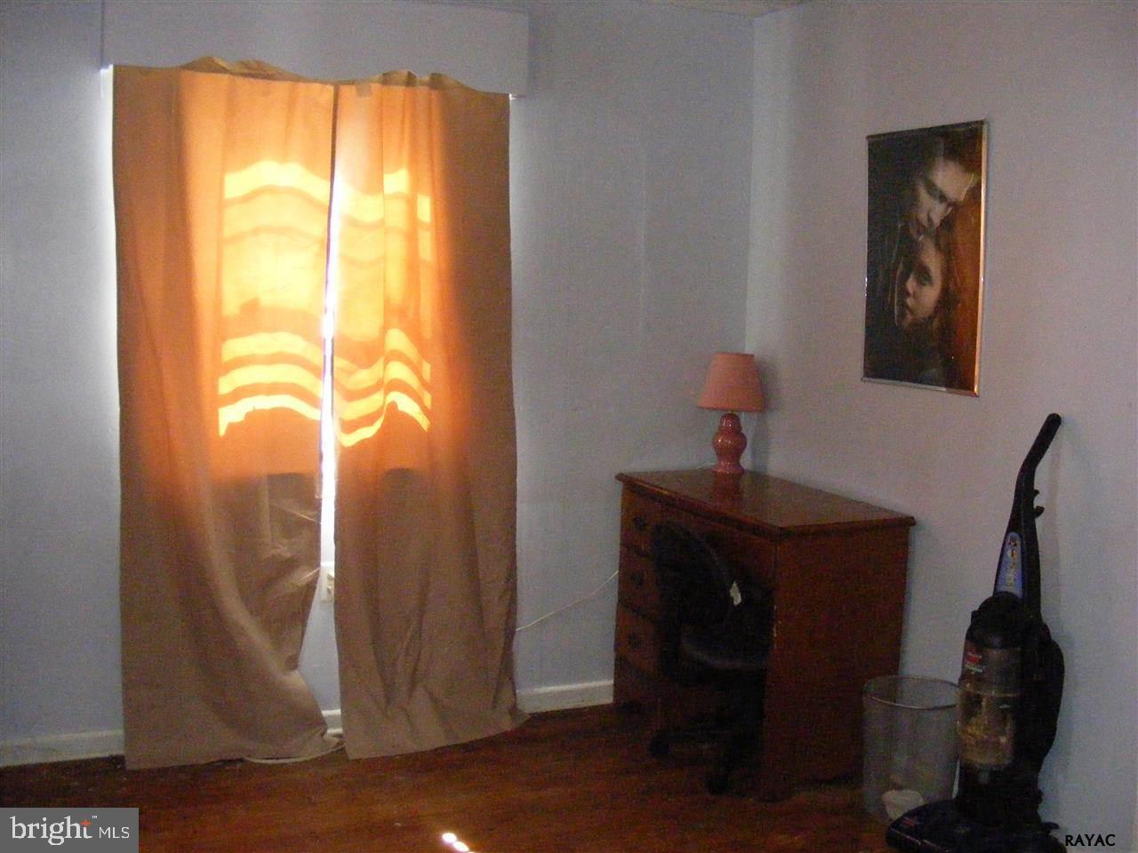 716 Noonan Road York, PA 17404 - Photo 14 of 18 Gallery Image 14