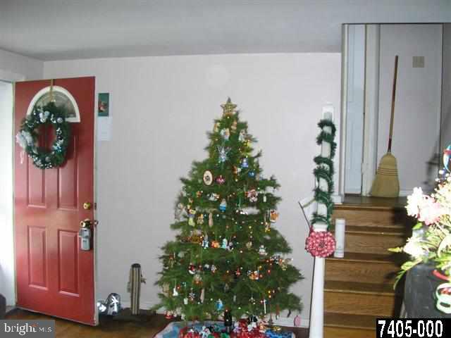 716 Noonan Road York, PA 17404 - Photo 3 of 18 Gallery Image 3
