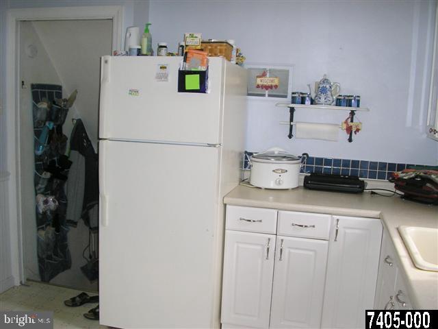 716 Noonan Road York, PA 17404 - Photo 6 of 18 Gallery Image 6