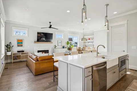 $825,000 | 450 Annex Avenue, Nashville, TN 37209