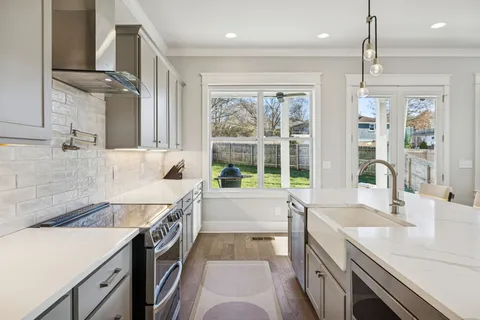 $839,900 | 450 Annex Avenue, Nashville, TN 37209