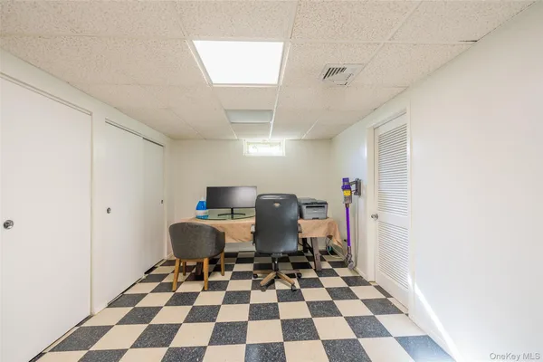 $1,499,999 | 17 Princeton Drive, Syosset, NY 11791