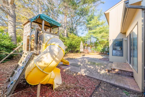 $1,499,999 | 17 Princeton Drive, Syosset, NY 11791