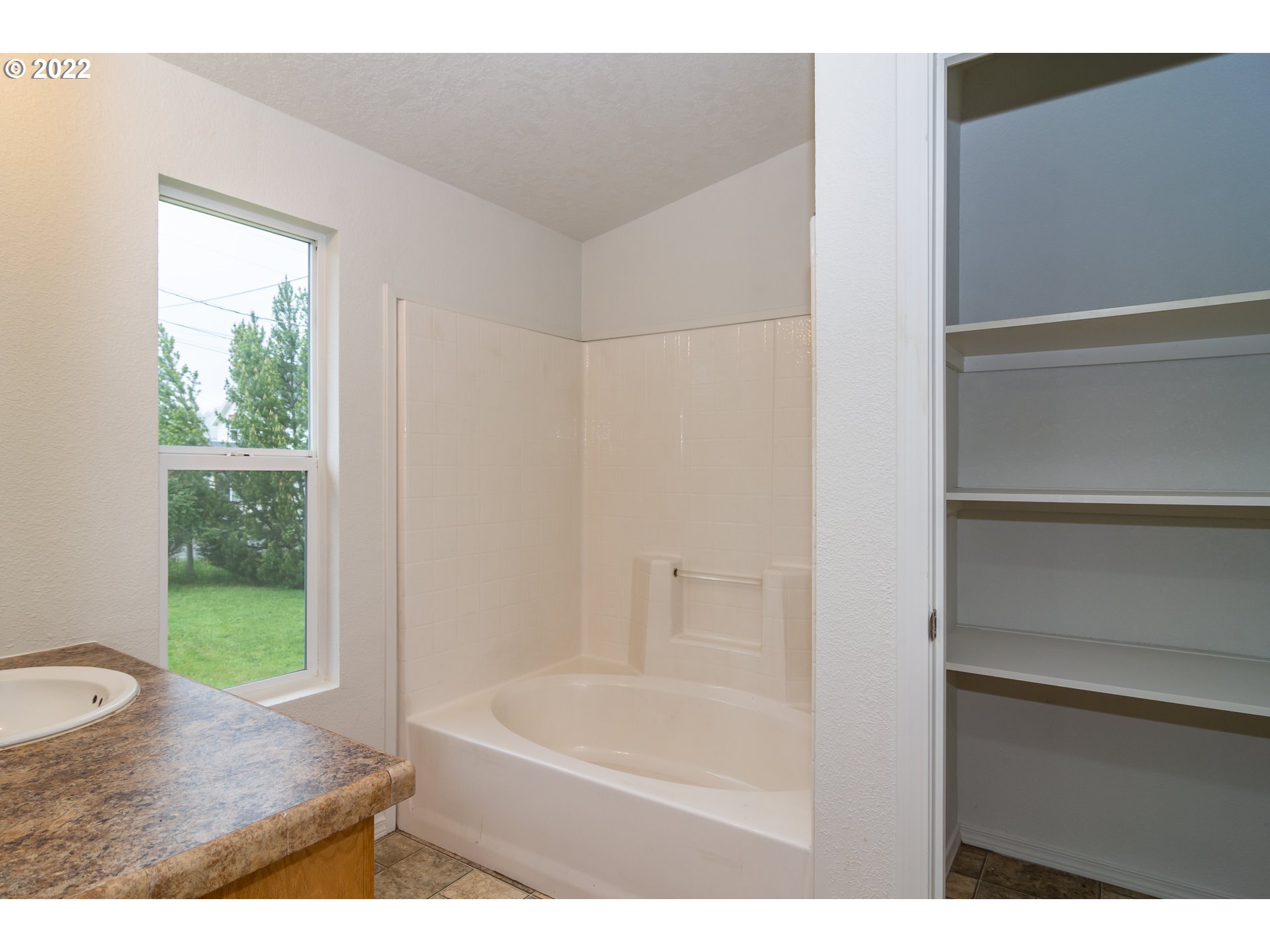 692 Mathis Hill Road Yoncalla, OR 97499 - Photo 19 of 31